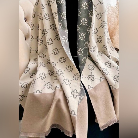 New Reversible Gray, Cream, Brown Flower Print Soft Winter Scarf - 75” x 27” - Picture 8 of 8